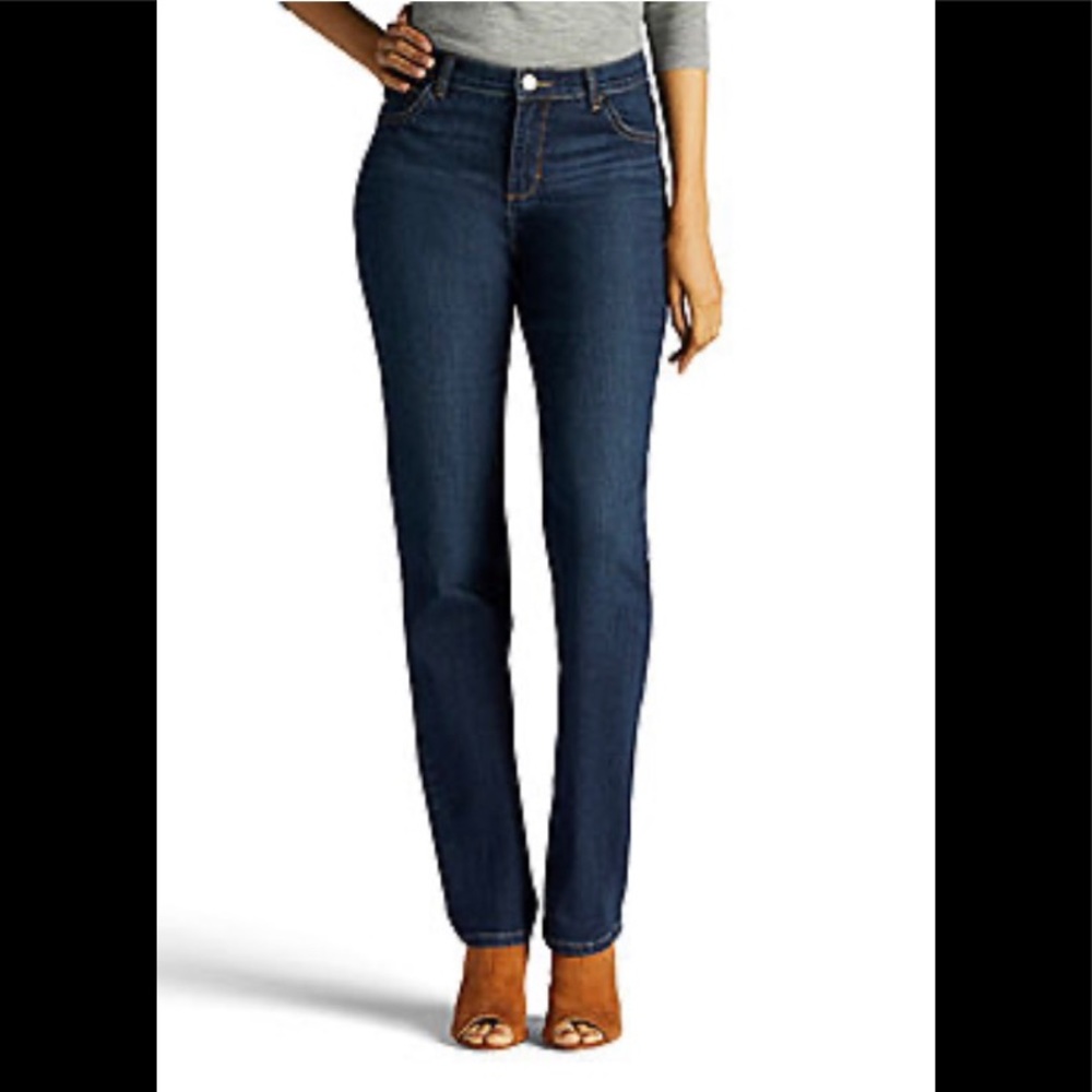 Lee Classic Fit Straight Leg Jeans Sz 12 Short